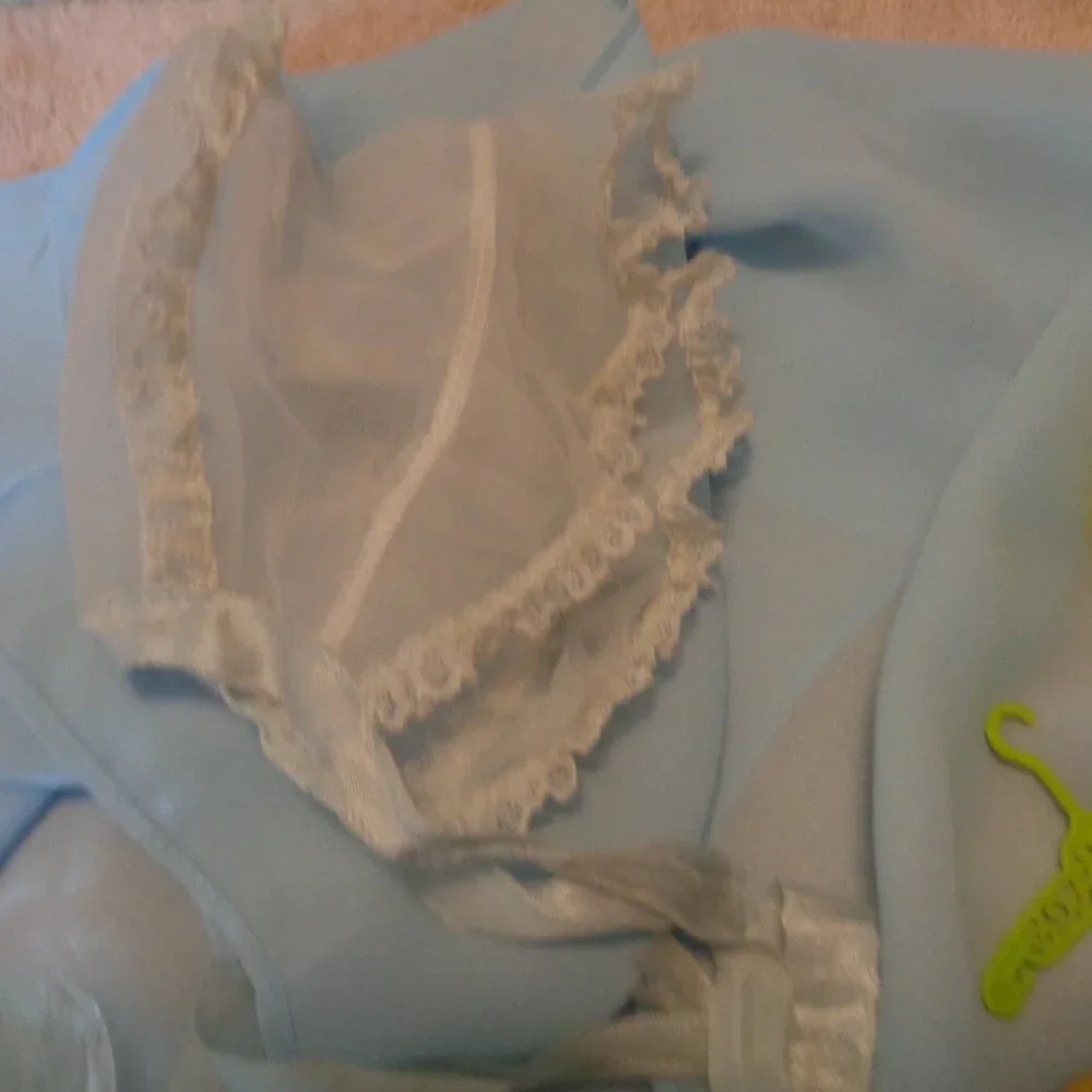 DOLLIE GLASS BASKET WASHINGTON SALT DOILY DODADS ETC LOT